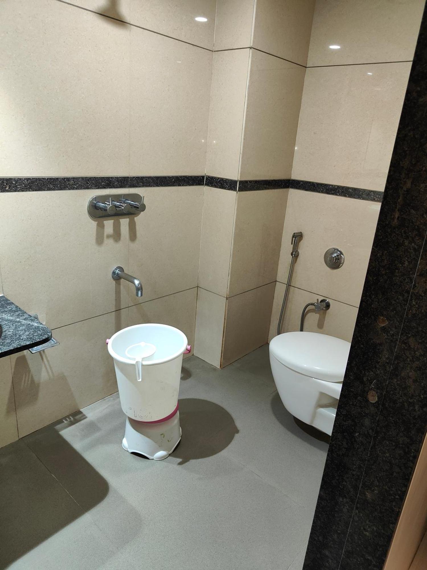 סוראט Hotel Sahyog & Rooms מראה חיצוני תמונה